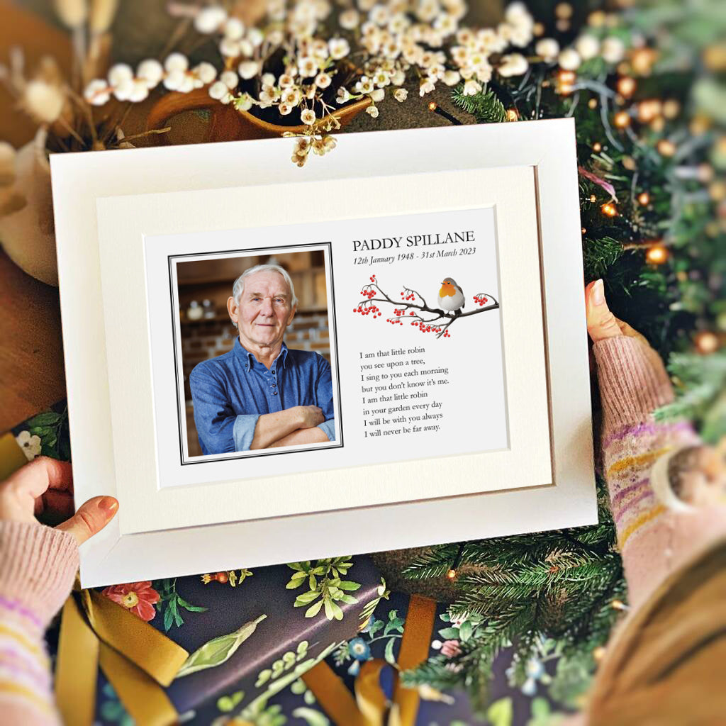 Robin & Photo Personalised Print (10"x8" Mounted Print)