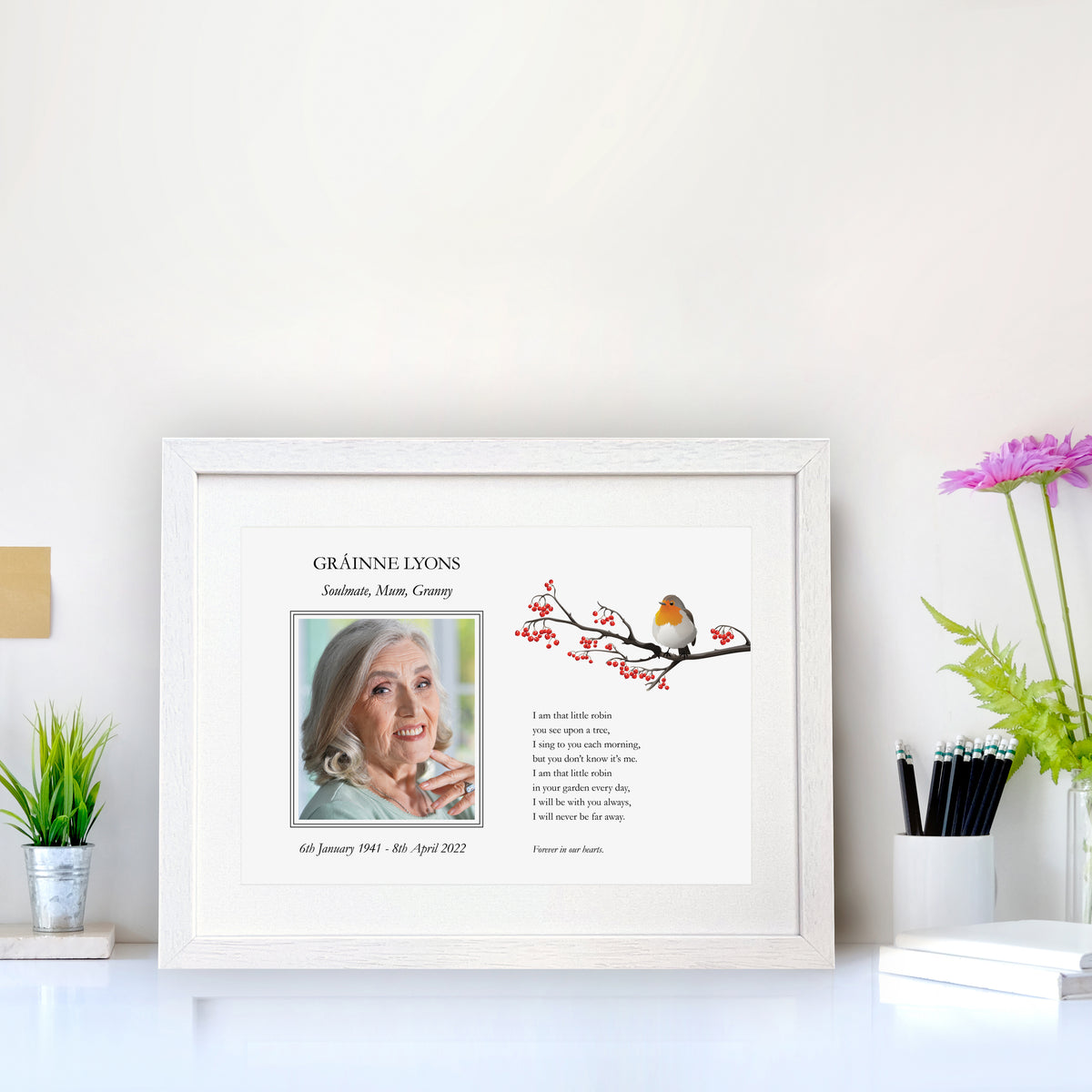 Robin & Photo Personalised Print (14"x11" Mounted Print)